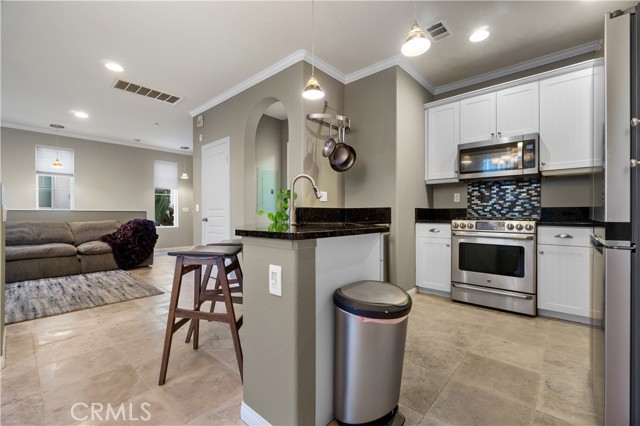 Photo #14: OC24178987 Listing 