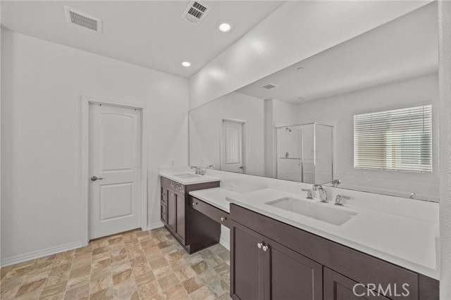 7543 Shorthorn Street, Chino CA: https://media.crmls.org/medias/cbafe178-cf7d-48dd-9b68-829882299101.jpg