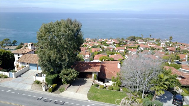 777 Via Del Monte, Palos Verdes Estates, California 90274, 4 Bedrooms Bedrooms, ,2 BathroomsBathrooms,Residential,Sold,Via Del Monte,SB17040338