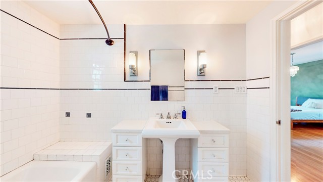 Detail Gallery Image 34 of 54 For 4418 E Shaw St, Long Beach,  CA 90803 - 3 Beds | 2 Baths