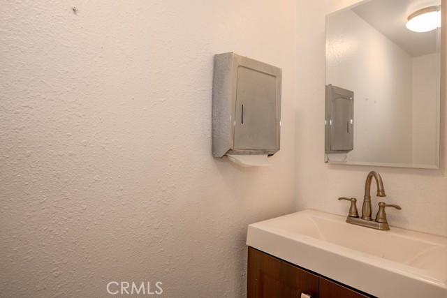 5026 Florinda Avenue, Temple City CA: https://media.crmls.org/medias/cbb31067-5488-40b7-917c-4cf59d672ed0.jpg