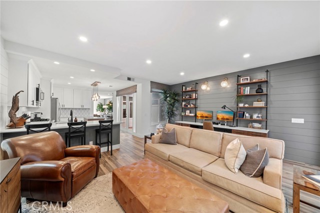 310 18th Street, Huntington Beach CA: https://media.crmls.org/medias/cbb33cb6-6ece-4a07-831e-1f8151001c1f.jpg
