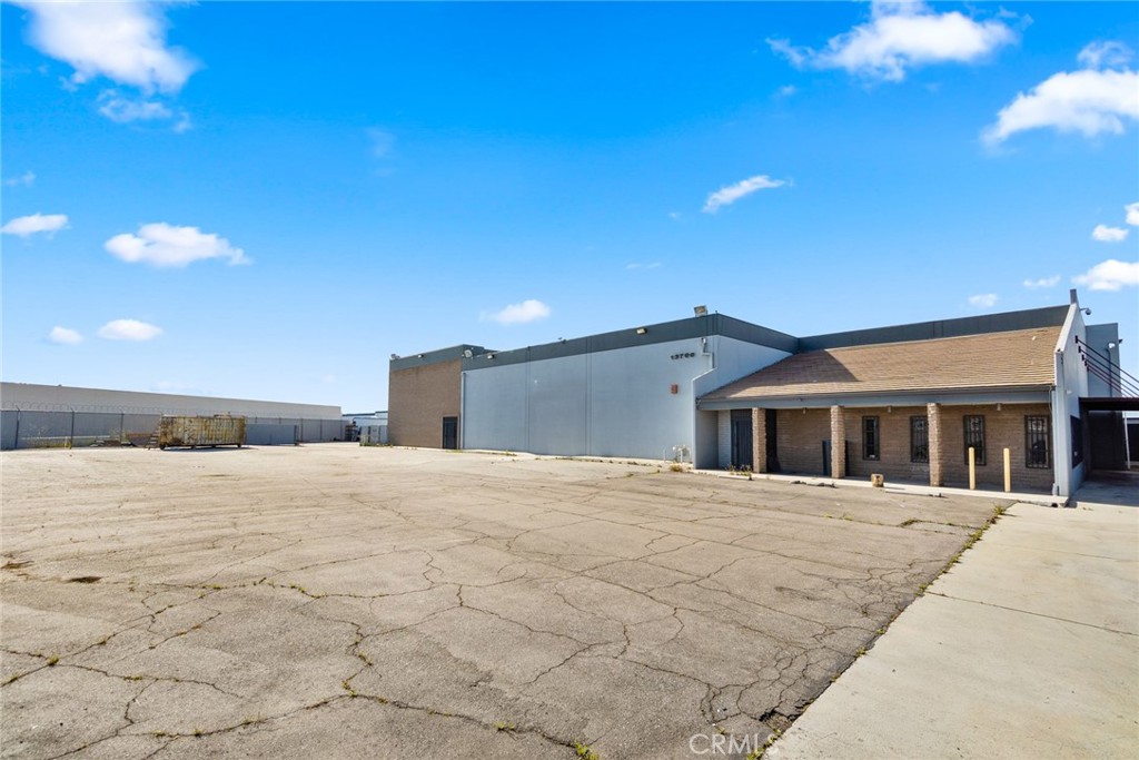 13700 Borate Street, Santa Fe Springs, CA 90670
