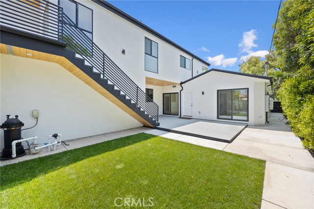 914 N Catalina Street, Burbank CA: https://media.crmls.org/medias/cbb3b7b4-5553-4dbc-ad09-5816c5a1e490.jpg