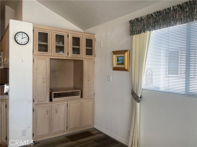 Detail Gallery Image 9 of 39 For 1238 Heritage Ranch Rd, San Jacinto,  CA 92583 - 1 Beds | 1 Baths