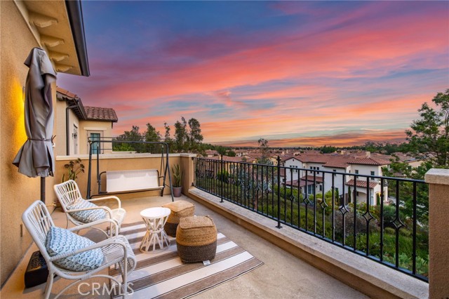 Detail Gallery Image 1 of 71 For 106 Long Fence, Irvine,  CA 92602 - 4 Beds | 4/1 Baths