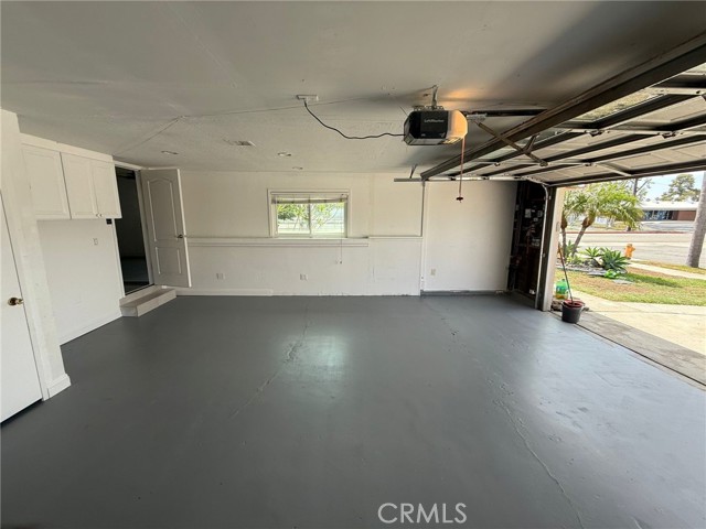 6372 Harvard Circle, Huntington Beach CA: https://media.crmls.org/medias/cbb49a35-5046-46ec-93ee-0e4d84b5d8b5.jpg
