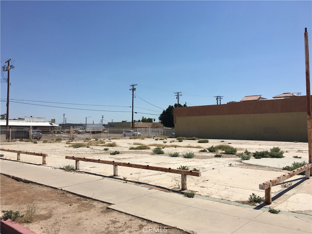 601 Main Street, Brawley, CA 92227