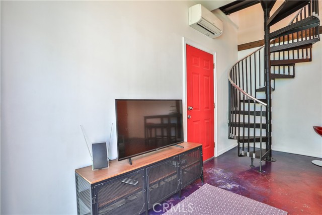 Detail Gallery Image 19 of 46 For 520 N Vine Rear Ave, Ontario,  CA 91761 - 1 Beds | 1 Baths