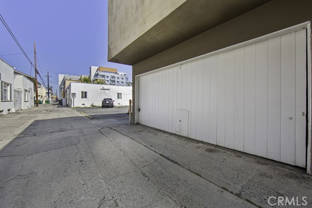 Detail Gallery Image 30 of 34 For 21 Alamitos #1,  Long Beach,  CA 90802 - 2 Beds | 2 Baths