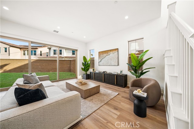 Detail Gallery Image 6 of 63 For 312 Brimwood, Irvine,  CA 92618 - 4 Beds | 3 Baths