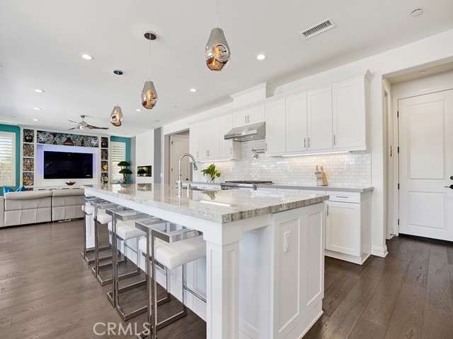 15 Cielo Azul, Mission Viejo CA: https://media.crmls.org/medias/cbb6ced5-c3d7-4631-b8d6-dcbec470f55f.jpg