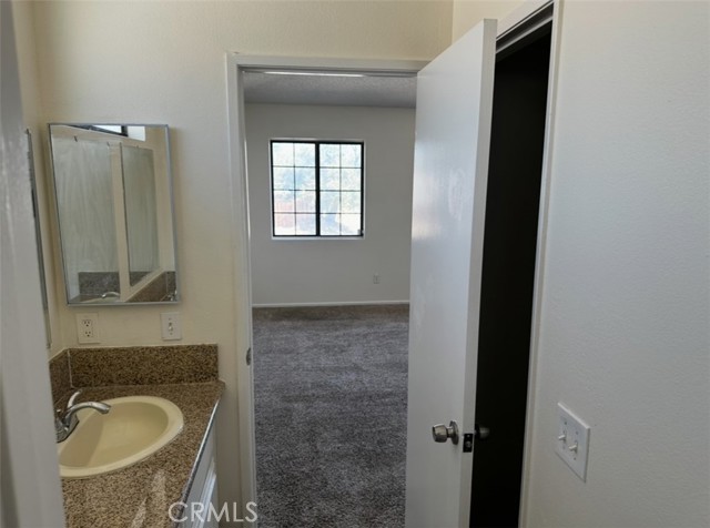Detail Gallery Image 31 of 33 For 13675 Riverstone Dr, Victorville,  CA 92392 - 3 Beds | 2/1 Baths