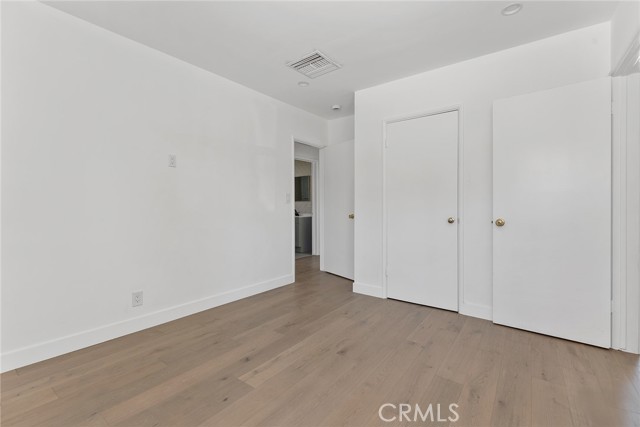 22723 Leonora Drive, Woodland Hills CA: https://media.crmls.org/medias/cbb73892-7872-4fbe-859c-24fde427bc80.jpg