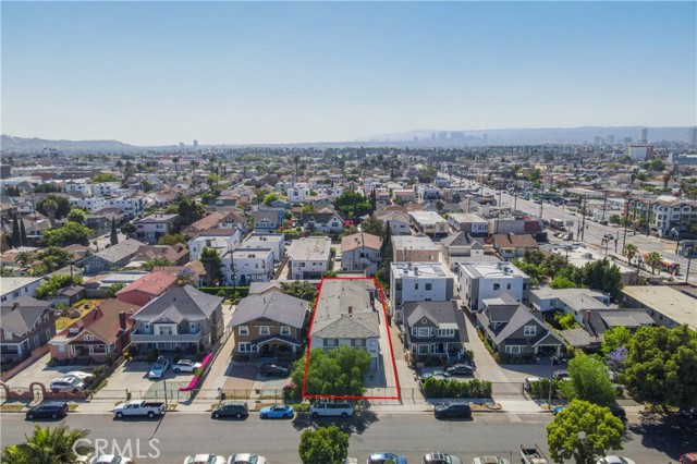 Detail Gallery Image 9 of 20 For 1629 S Van Ness Ave, Los Angeles,  CA 90019 - – Beds | – Baths