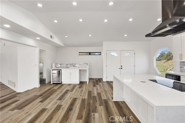 Detail Gallery Image 16 of 48 For 29300 Elkhorn Pl, Tehachapi,  CA 93561 - 4 Beds | 2/1 Baths