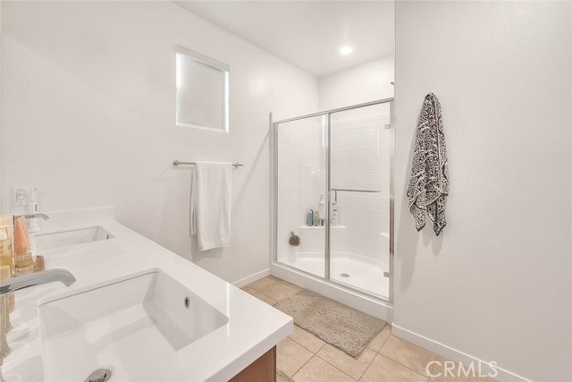 831 Wintergreen Way, Upland CA: https://media.crmls.org/medias/cbb864f7-4b2b-4cec-82c2-2e0eb1858875.jpg