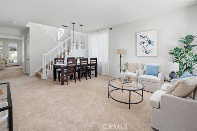 Detail Gallery Image 5 of 41 For 23361 Pike, Valencia,  CA 91355 - 4 Beds | 3 Baths