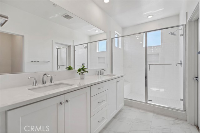 1698 Hollyleaf, Montebello CA: https://media.crmls.org/medias/cbba2021-f23e-4623-9166-ca39134e0139.jpg