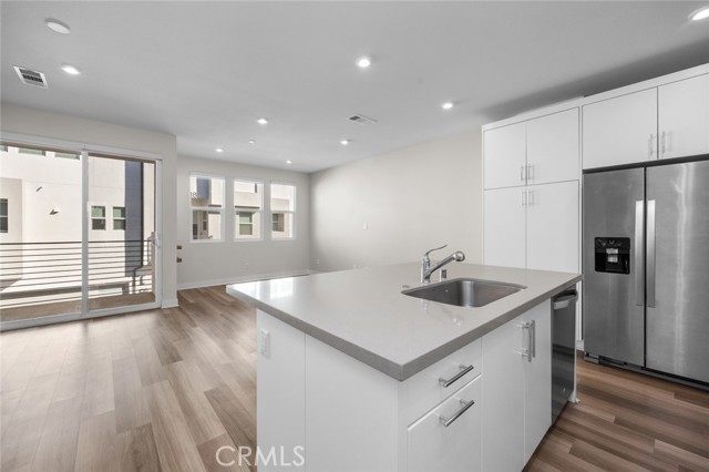 Detail Gallery Image 12 of 52 For 1206 W Cara, Anaheim,  CA 92805 - 2 Beds | 2/1 Baths