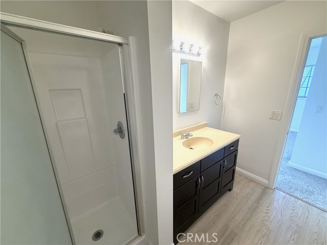 Detail Gallery Image 21 of 25 For 1974 W Glenoaks Ave #E,  Anaheim,  CA 92801 - 3 Beds | 2/1 Baths