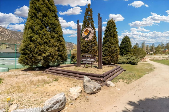 Detail Gallery Image 44 of 54 For 2104 St. Bernard Dr, –,  CA 93222 - 4 Beds | 2/1 Baths