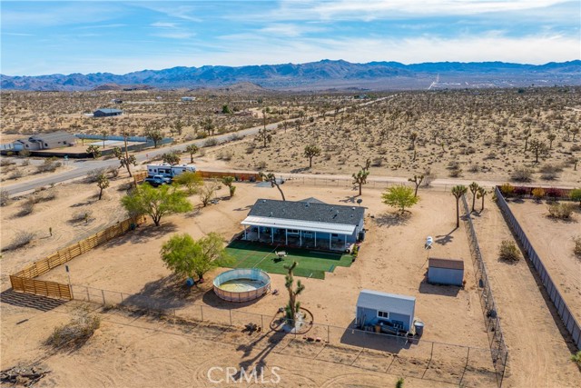 Detail Gallery Image 3 of 31 For 59260 Sunflower, Yucca Valley,  CA 92284 - 3 Beds | 2 Baths