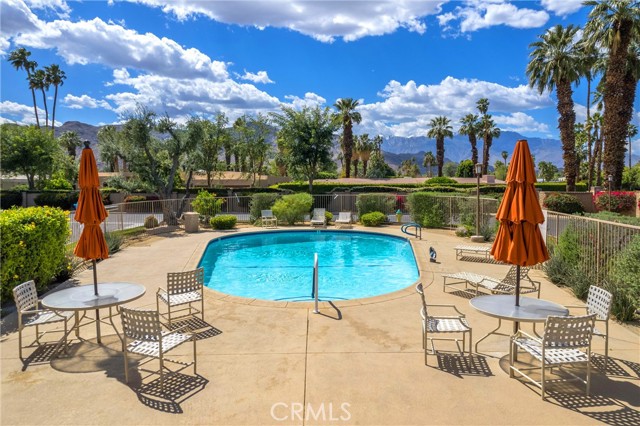 Detail Gallery Image 38 of 47 For 32 Haig Dr, Rancho Mirage,  CA 92270 - 2 Beds | 2 Baths