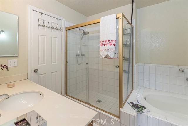 2307 Mathews Avenue, Redondo Beach, California 90278, 3 Bedrooms Bedrooms, ,2 BathroomsBathrooms,Residential,Sold,Mathews,SB21168858