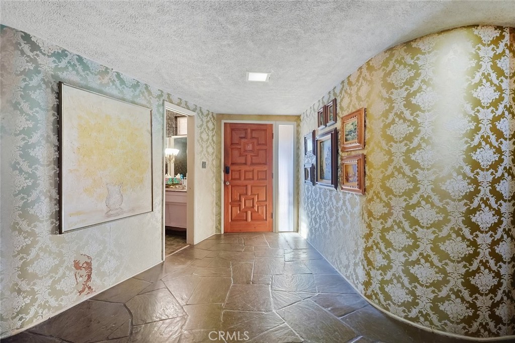 MLS #SR25273021 image #9