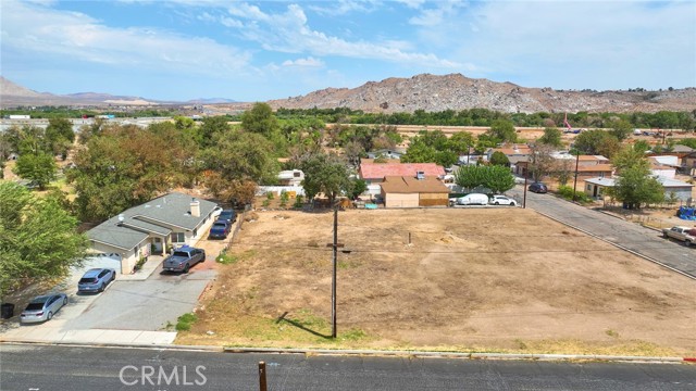 16490 E, Victorville, CA, 92395 16490 E, Victorville, CA, 92395