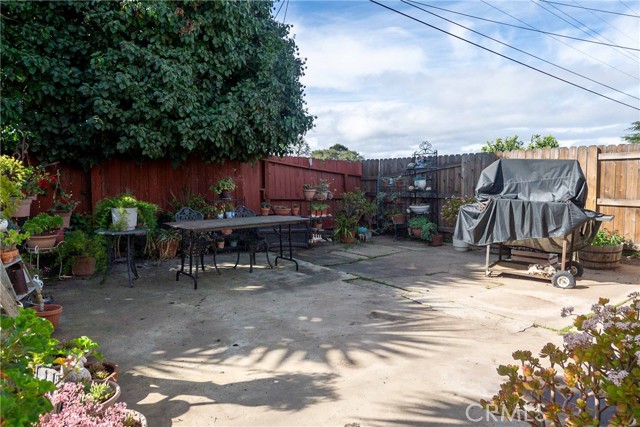 Detail Gallery Image 18 of 24 For 1208 Glines Ave, Santa Maria,  CA 93455 - 5 Beds | 2 Baths