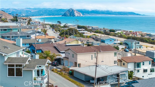 3166 Shearer Avenue, Cayucos CA: https://media.crmls.org/medias/cbbe2e38-9ceb-453a-8cb6-2463b1d45701.jpg