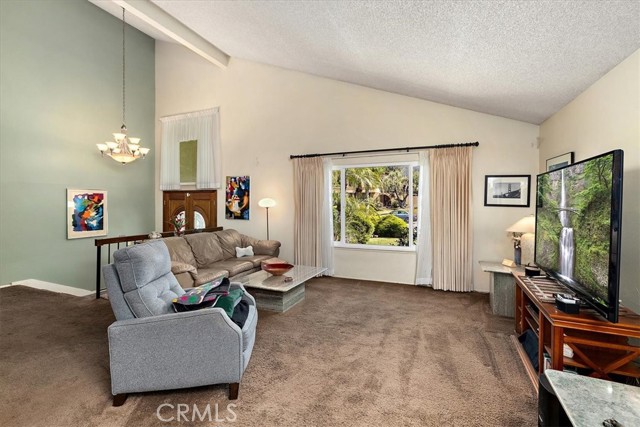 Detail Gallery Image 4 of 35 For 860 Emerson St, Upland,  CA 91784 - 4 Beds | 3 Baths