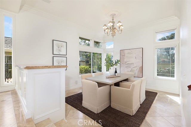 Detail Gallery Image 6 of 33 For 1 Coventry, Newport Beach,  CA 92660 - 4 Beds | 3/1 Baths