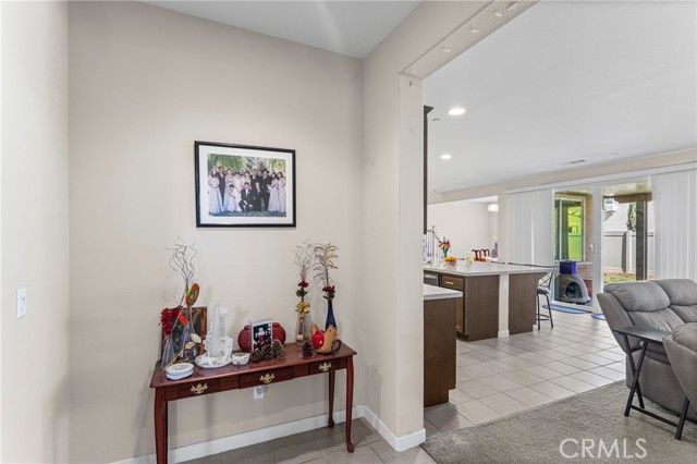 Detail Gallery Image 11 of 26 For 39562 Strada Pozzo, Lake Elsinore,  CA 92532 - 4 Beds | 3 Baths