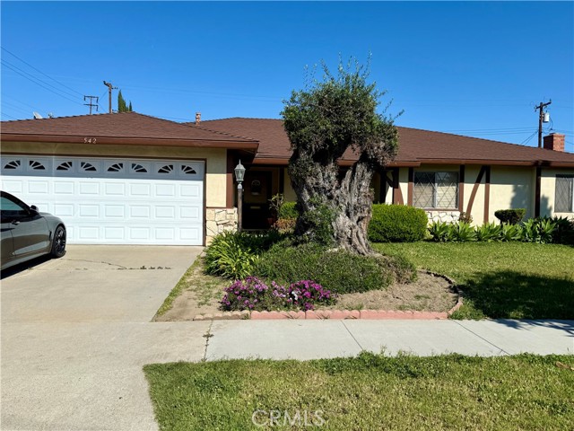 Detail Gallery Image 1 of 11 For 542 N Hanover St, Anaheim,  CA 92801 - 4 Beds | 2/1 Baths