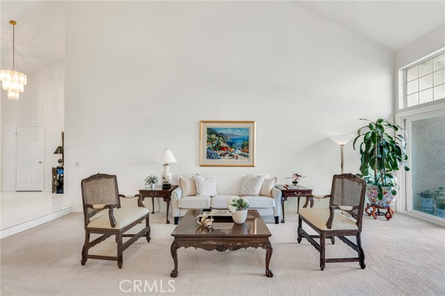 Detail Gallery Image 9 of 55 For 18830 Beechtree Ln, Porter Ranch,  CA 91326 - 5 Beds | 4/1 Baths