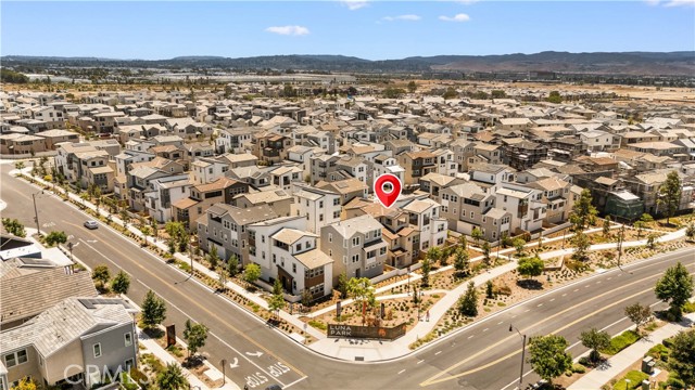 410 Lobata, Irvine CA: https://media.crmls.org/medias/cbc17fa6-7f08-4221-82ff-cb3a4a8a612a.jpg