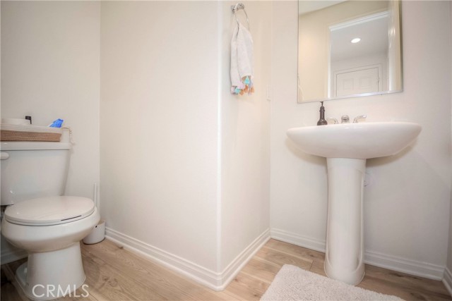 Detail Gallery Image 21 of 46 For 24218 Hillcrest, Corona,  CA 92883 - 3 Beds | 2/1 Baths