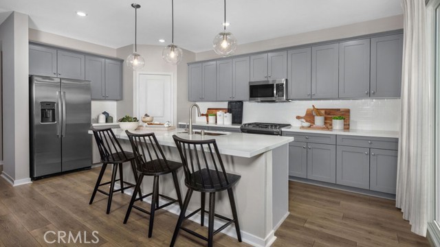 Detail Gallery Image 4 of 14 For 29238 Victoria Beach Bld, Winchester,  CA 92596 - 4 Beds | 2/1 Baths