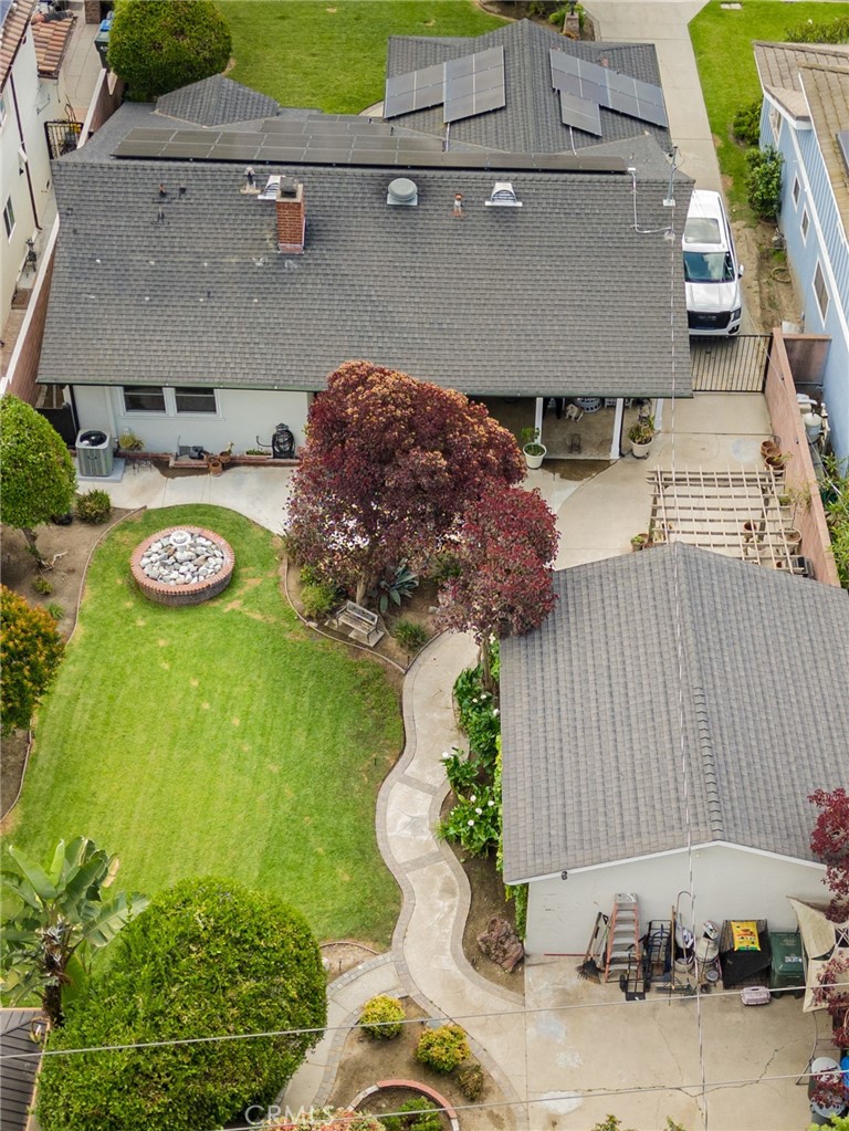 https://media.crmls.org/medias/cbc26deb-d4c5-4a71-8732-23f6f5fc3991.jpg?preset=X-Large