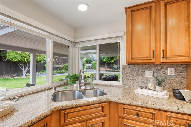 Image 12 of 34 For 19971 Fernglen