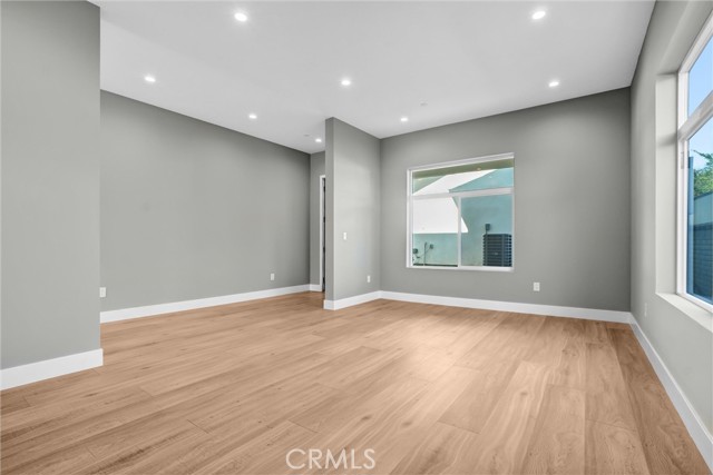 Detail Gallery Image 4 of 70 For 2124 W 238th St, Torrance,  CA 90501 - 7 Beds | 7 Baths