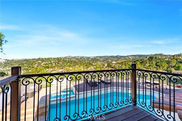 Detail Gallery Image 36 of 67 For 4372 Park Vicente, Calabasas,  CA 91302 - 4 Beds | 4/1 Baths