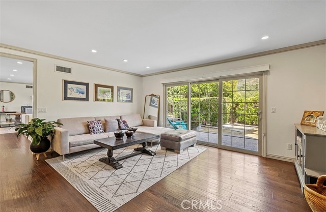 Detail Gallery Image 15 of 56 For 4200 Abbington Ct, Westlake Village,  CA 91361 - 5 Beds | 3 Baths