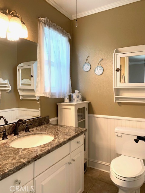 19972 Wildwood Court, Yorba Linda CA: https://media.crmls.org/medias/cbc6df6b-d64e-46ec-8d00-bc3825d27afa.jpg