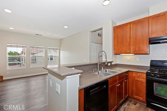 Detail Gallery Image 12 of 28 For 11450 Church St #129,  Rancho Cucamonga,  CA 91730 - 2 Beds | 2 Baths