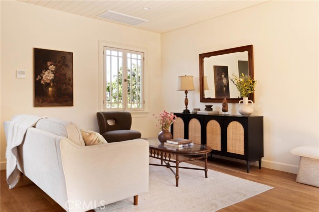 Detail Gallery Image 8 of 43 For 611 N Avenue 48, Los Angeles,  CA 90042 - 2 Beds | 2 Baths