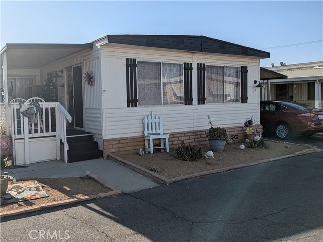 Detail Gallery Image 1 of 31 For 881 N Lake St #357,  Hemet,  CA 92544 - 2 Beds | 1 Baths